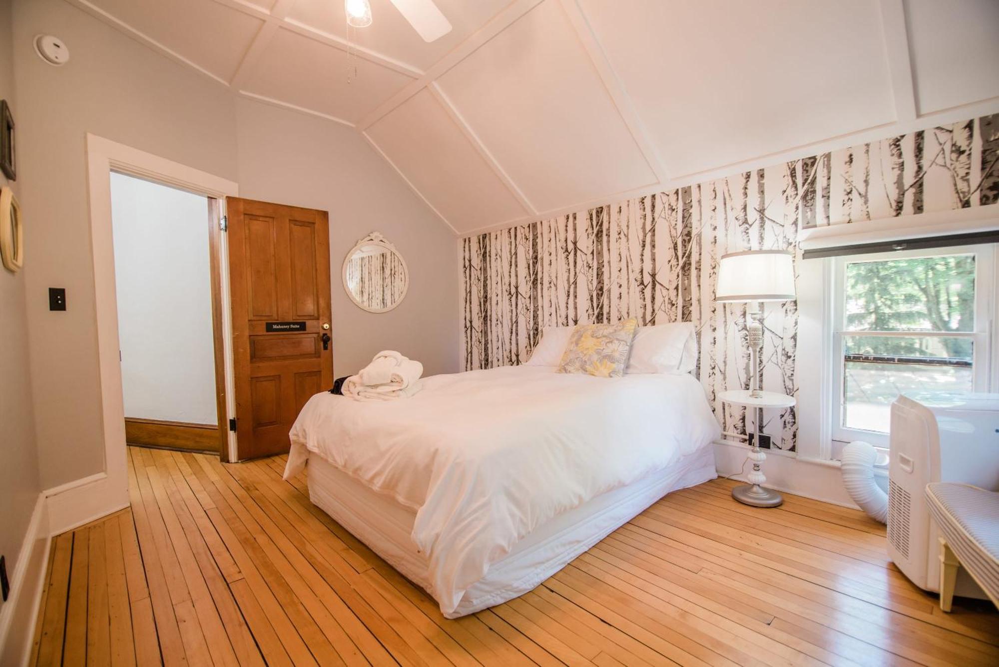 Mahaney Suite BW Boutique Hotel Central Lake 외부 사진